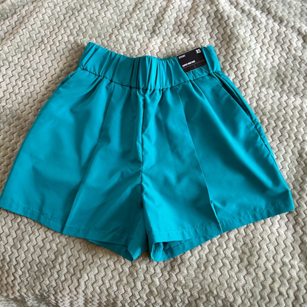 Express super high waist shorts